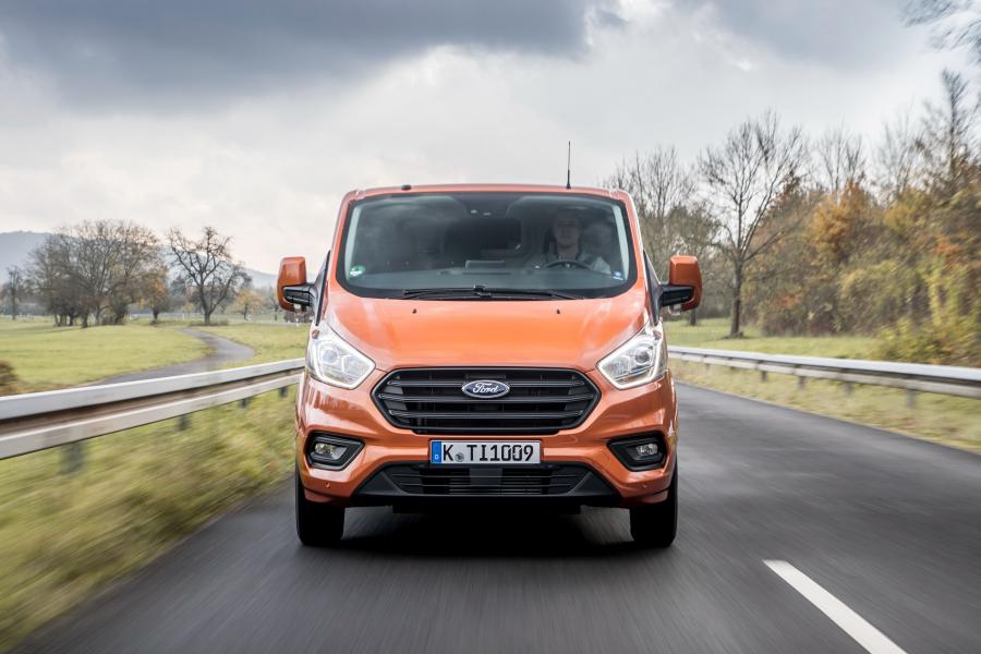  Ford Transit Custom Trend 2017 года  (WW) (фото 24 из 30)